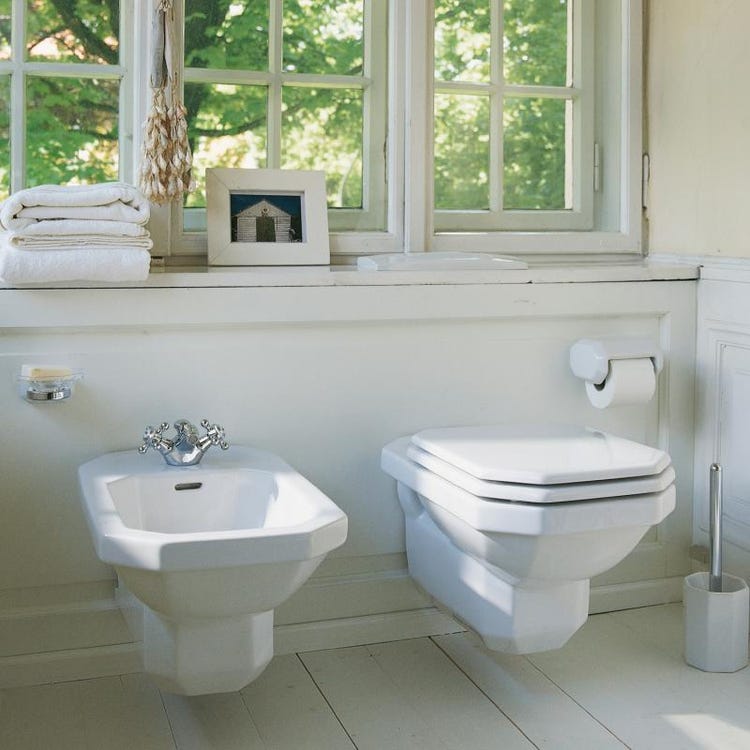 Duravit Set hängende Sanitäranlagen, Wand-WC, Sitz mit Deckel und Soft-Close-Funktion, Bidet mit Überlauf, Weiß, glänzende Oberfläche 1930 0182090000+0266100000