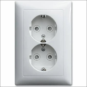 ABB BUSCH-JAEGER 2TKA00002621 Steckdose