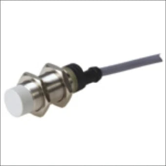 CARLO GAVAZZI EI1808PPOSS Inductieve naderingsschakelaar