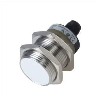 CARLO GAVAZZI EI3010PPCSS Inductieve naderingsschakelaar