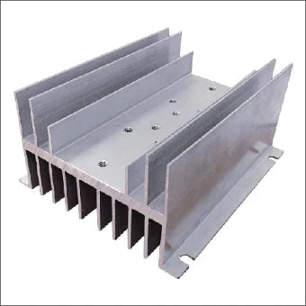 CARLO GAVAZZI RHS10067LD Koellichaam solid-staterelais 140 mm