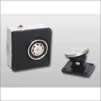 COOPER SAFETY 1360-CSA Haftmagnet fuer Tuerverriegelung 95 mm