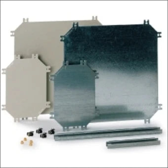EATON 088454 IM4-CI43 Montageplaat voor kast/lessenaar