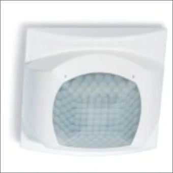 FINDER 18.51.8.230.0300 Bewegungs-/Praesenzmelder komplett 84 mm