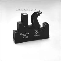 FINDER 46.61.9.012.0040 Schaltrelais 12.4 mm