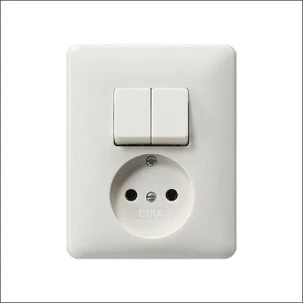 GIRA 047503 Schakelaar/Steckdose combinatie