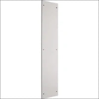 HAGER FZ943XE Sokkel voor kast/lessenaar