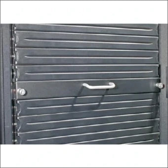 AR8136BLK200 AR8136BLK200 Frontplatte fuer Schaltschrank/Gehause