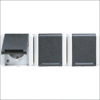 JUNG 8230W Steckdose