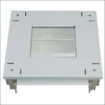 LEGRAND 020501 Dak-/vloerelement voor kast/lessenaar