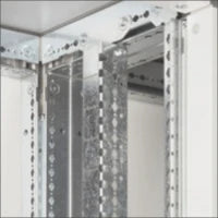 LEGRAND 020901 Frontplaat voor kast/lessenaar