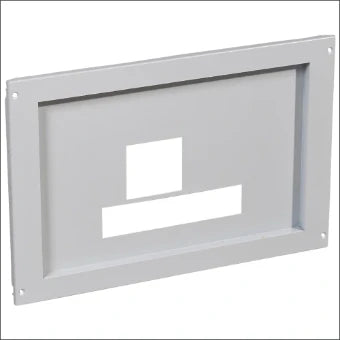 LEGRAND 021113 Frontplaat voor kast/lessenaar