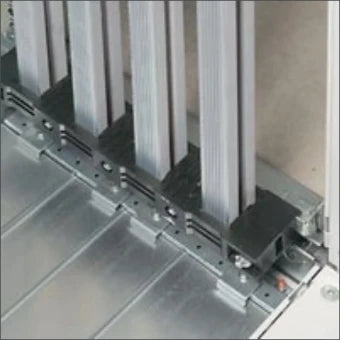 LEGRAND 037366 Stromschienesteun