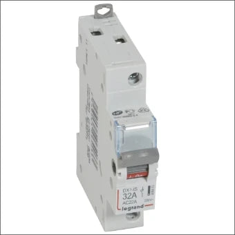 LEGRAND 406403 Lasttrennschalter 17.5 mm