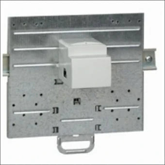 LEGRAND 421059 Montageplatte fuer Schaltschrank/Gehause 300 mm