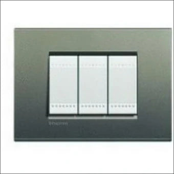 BTICINO BTLNA4803AE Abdeckrahmen Schalterprogramm 9.2 mm