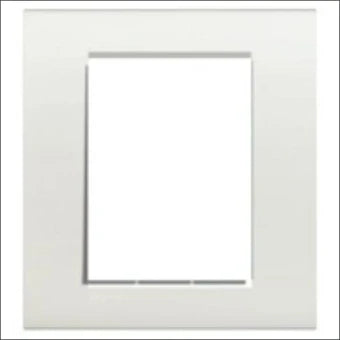 BTICINO BTLNA4826BI Afdekraam schakelmateriaal
