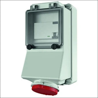 MENNEKES 7126 CEE-contactdoos uitschakelbaar, beveiligd (IEC 60309)