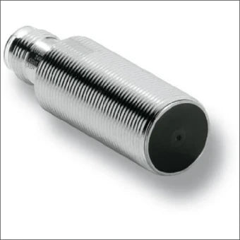 OMRON E2A 7206G Inductieve naderingsschakelaar