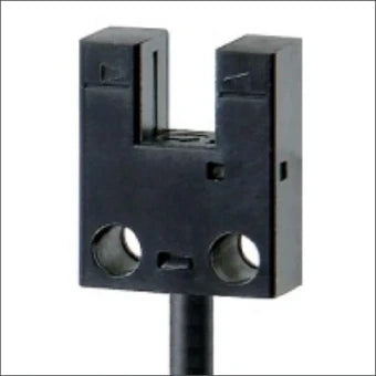 OMRON EESX2213B Vorklichtscherm