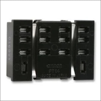 OMRON PT 1022B Relaissockel 29 mm