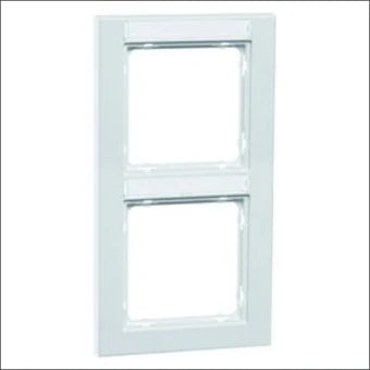 PEHA 00021211 Abdeckrahmen Schalterprogramm 6 mm