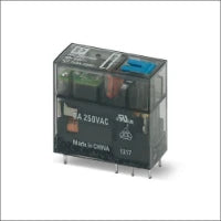 PHOENIX 2900931 RIF-1-BPT/2X21 Relaisvoet