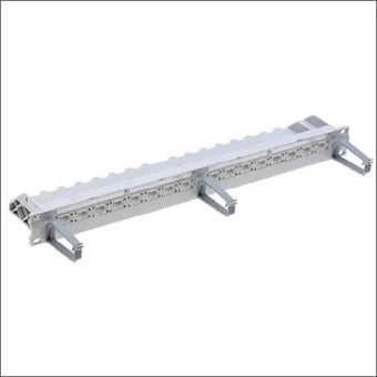 REICHLE EN DEMASSARI 305886 Patchpaneel Twisted Pair 43.2 mm