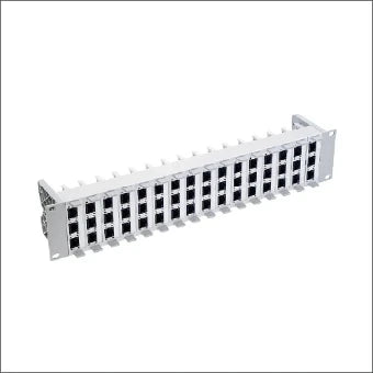 REICHLE EN DEMASSARI 505718 Patchpaneel Twisted Pair 88.1 mm