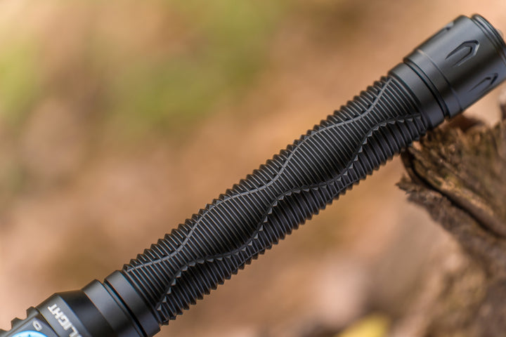 Olight Javelot Pro 2 LED Taschenlampe (Der Ultra-Weitstrahler)
