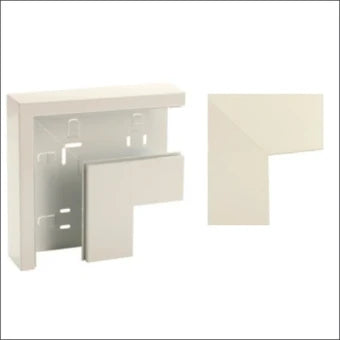 STAGO INS5553517 Verticaal hoekstuk wandgoot 65 mm