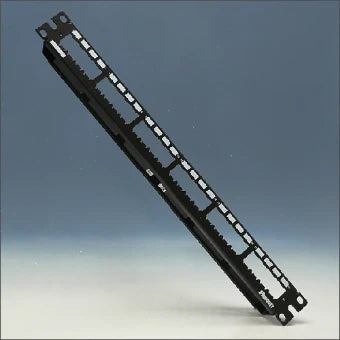 PANDUIT CP24WSBLY Patchpaneel Twisted Pair 43.7 mm