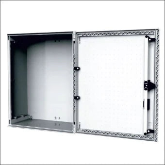 URIARTE 1017500184 Leerer Installationskasten 500 mm