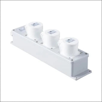 KERAF 104467 CEE-contactdoos combinatie (IEC 60309) 105 mm