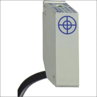 TELEMECANIQUE XS8G12PC440 Inductieve naderingsschakelaar