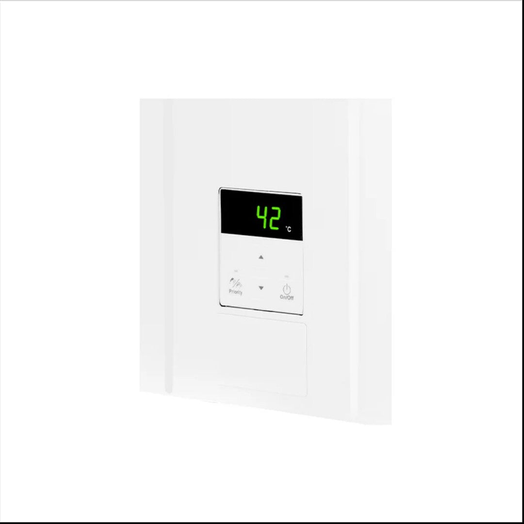 Rinnai One 11i geschlossene Brennkammer per interni – Gas-Durchlauferhitzer, Erdgas, Energieeffizienzklasse A+