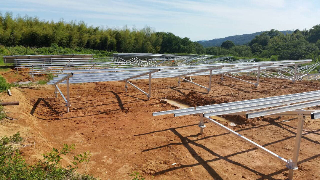 Xiamen Empery Solar Technology Co., Ltd. - Montagesysteme - Empery UB Ground Mounting System Empery UB Ground Mounting System - Art. 4443
