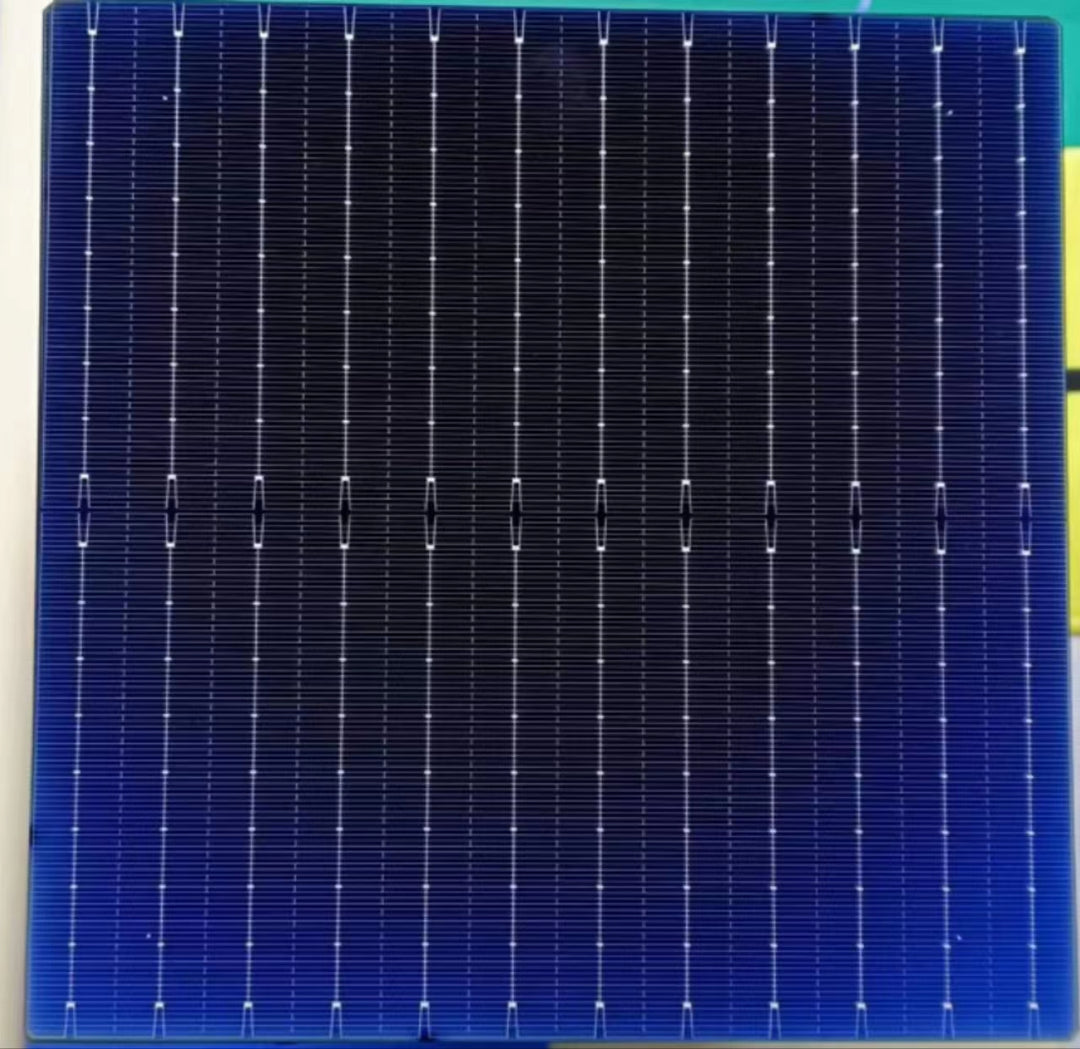 Suzhou Fly Solar Technology Co., Ltd - Zellen - PERC 210mm 10,322 - Art. 26710