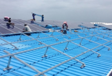 Suncore Engineering Solutions Pvt Ltd. - Montagesysteme - Tin Shed - Elevated Structure (North-South) SES/NSE - Art. 8572