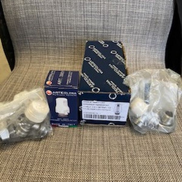 Arteclima KIT Ventil + Halter + Thermostatkopf 1/2" AC250KIT12ST