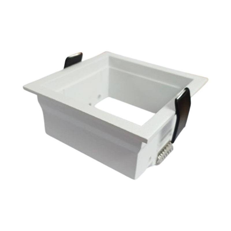AqLus A5–101Q.08 LED-Deckeneinbaustrahler mit vertieftem Rand Zubehör