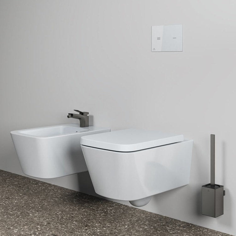 Ideal Standard Set hängende Sanitärkeramik, AquaBlade®-WC ohne Rand, mit Soft-Close-Sitz, Einloch-Bidet mit Überlauf, Weiß, glänzende Oberfläche BLEND CUBE T368601-T368701-T392701
