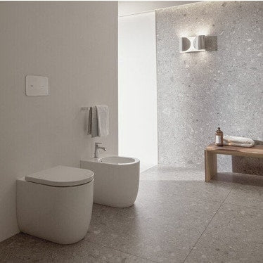 Ideal Standard Badezimmer-Set bodenstehend, AquaBlade® WC ohne Rand, mit absenkbarem Sitz, Einloch-Bidet mit Überlauf, Farbe Seidenweiß, matte Oberfläche BLEND CURVE T3751V1-T3753V1-T3760V1