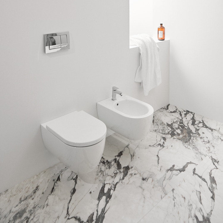 Ideal Standard Set hängende Sanitärkeramik, AquaBlade® WC ohne Rand, mit absenkbarem Sitz, Einloch-Bidet mit Überlauf, Seidweiß Farbe, matte Oberfläche BLEND CURVE T3749V1-T3750V1-T3760V1