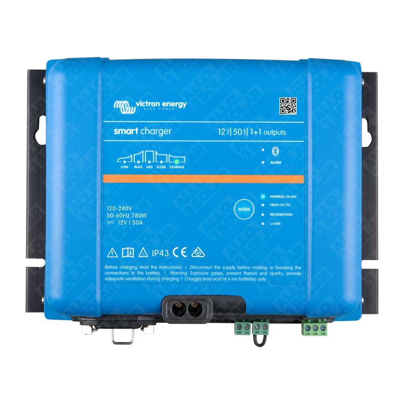 Victron Energy IP43 12V 50A (1+1)-120-240V-Phoenix Smart