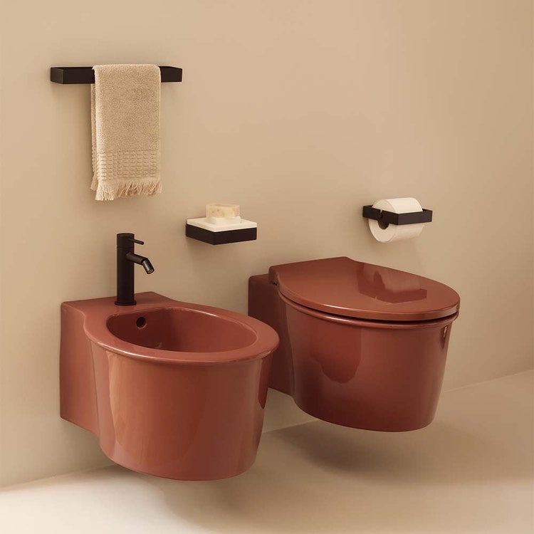 Cielo Wandhängendes Sanitärset, bodenloses WC mit Absenk-Sitz und Einloch-Bidet, Farbe Koralle, glänzende Oberfläche I CATINI CAVSKCO+CPVCATFCO+CABSCO