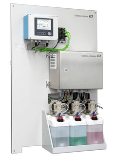 Endress+Hauser Liquiline Control CDC90Cleaning und calibration system