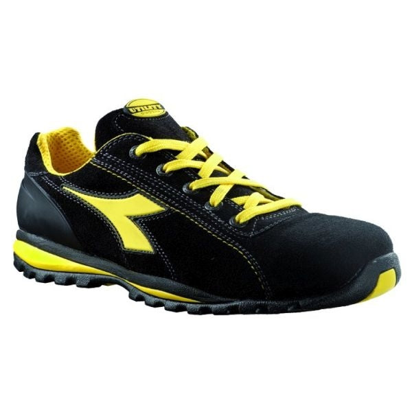 Niedrige Schuhe diadora glove schwarzes oder graues Wildleder VON NR. 42 bis 45