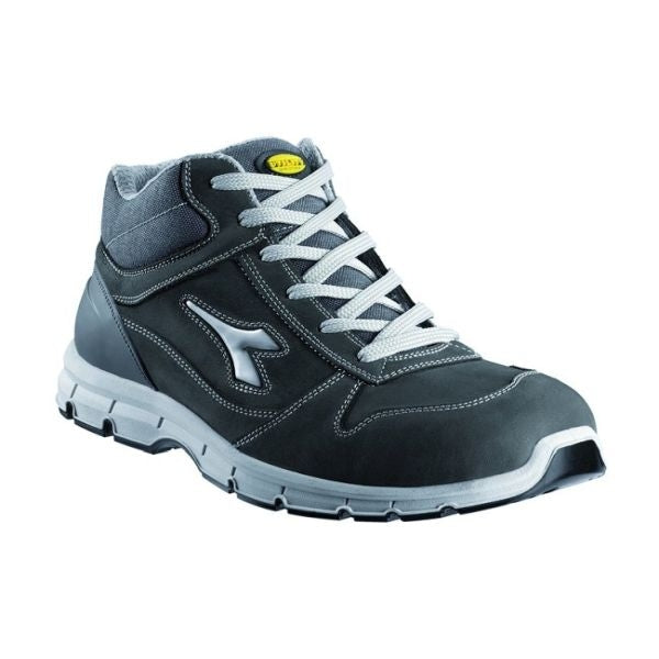 Hohe Schuhe diadora RUN grau VON NR.40 bis 46
