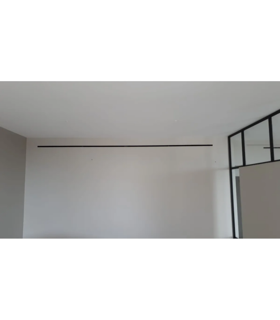 Verdeckter Luftauslass 25mm + Plenum isolation M1 - piquages côté Ø200 mm